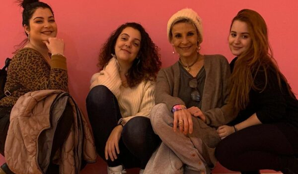Ludmila Ferber e as filhas Daniela, Vanessa e Ana Lídia