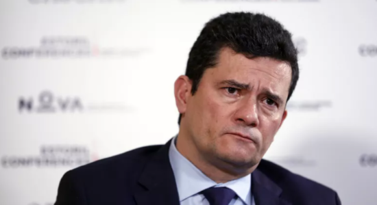 Ex-ministro Sergio Moro sai em defesa de Fachin