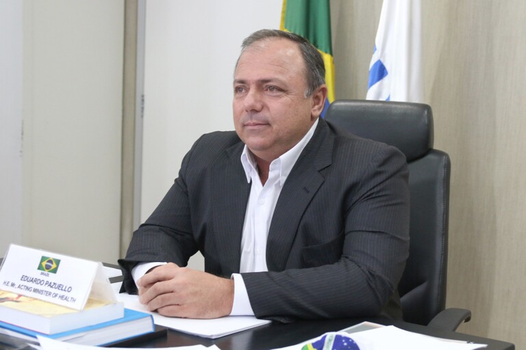 Ministro Eduardo Pazuello assume a pasta da Saúde efetivamente nesta quarta-feira