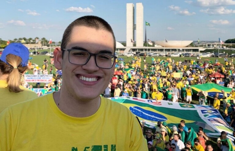 Ainda jovem, Carmelo Neto já participa do meio político