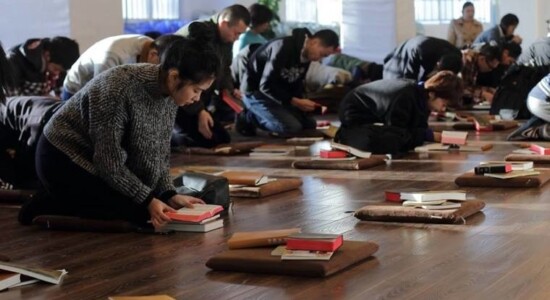Escola em igreja cristã na China