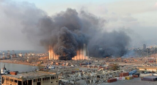 Explosão em zona portuária sacudiu Beirute, capital do Líbano