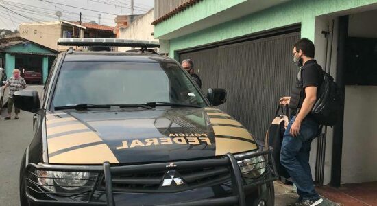 PF deflagra operação contra supostas fraudes no auxílio emergencial em SP
