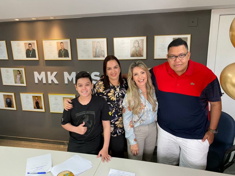 Anderson Freire renovou contrato com a MK Music