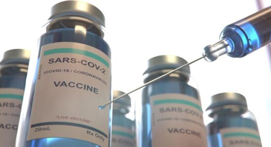 OMC discute quebrar patentes de vacinas contra Covid-19