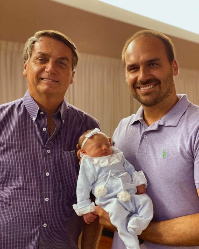 Jair Bolsonaro visitou a neta Geórgia pela primeira vez