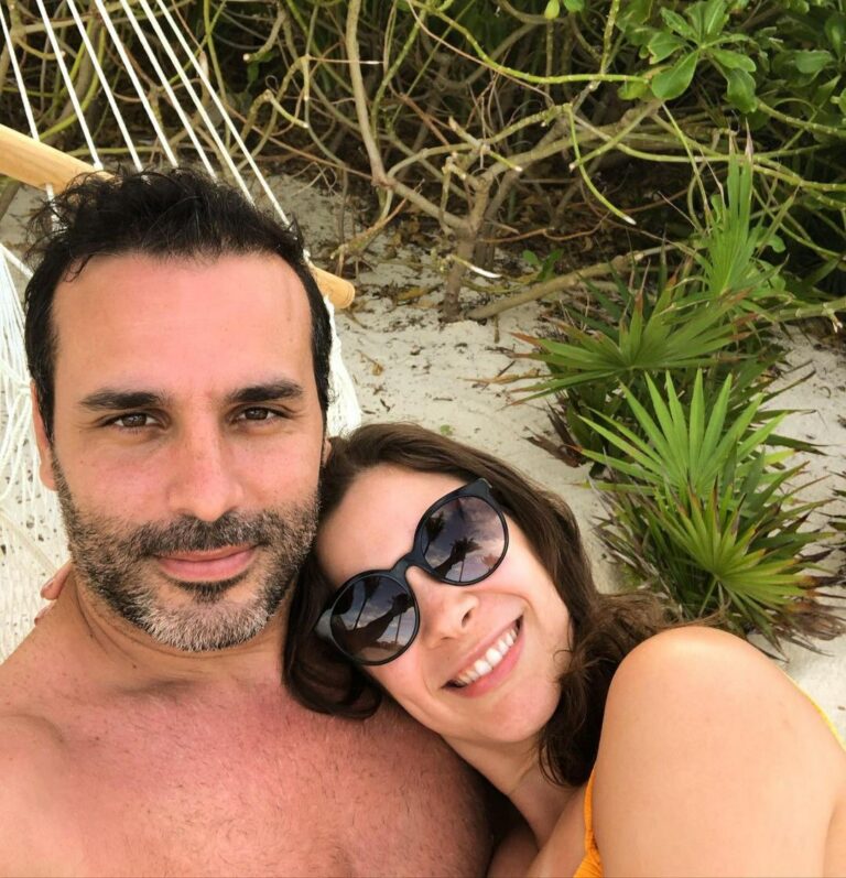 Luma Elpídio e Igor Siracusa curtem Lua de Mel em Cancún