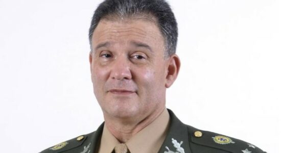 General Carlos Pinto de Souza morreu por complicações da Covid-19