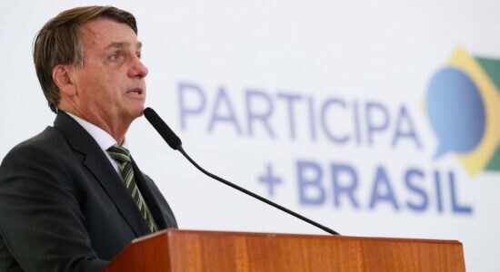 Bolsonaro durante cerimônia da Plataforma Participa+