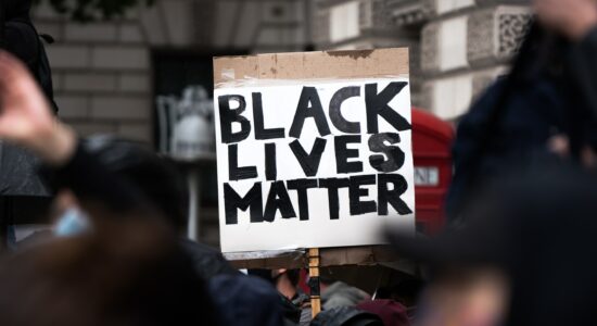 black lives matter cartaz