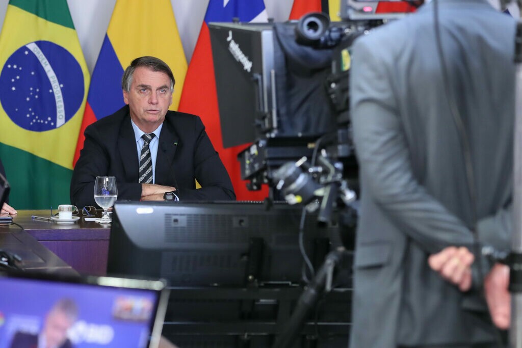 Bolsonaro discursa em reunião do Prosul
