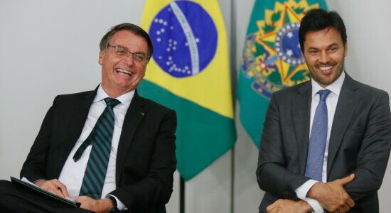 Presidente Jair Bolsonaro e ministro Fábio Faria