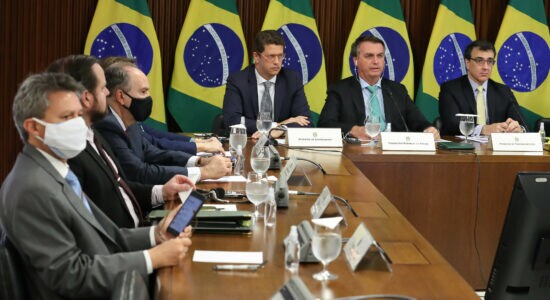 Bolsonaro durante participação na Cúpula do Clima