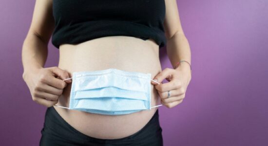 Ministério da Saúde recomenda adiamento da gravidez durante a pandemia