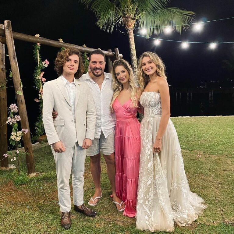 Casamento da modelo Sasha Meneghel e o cantor gospel João Figueiredo