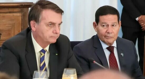 Presidente Jair Bolsonaro e o vice-presidente Hamilton Mourão
