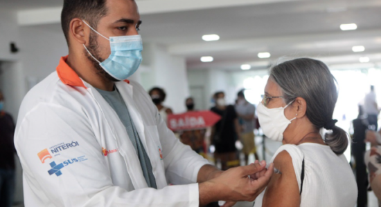 Vacinação em Niterói