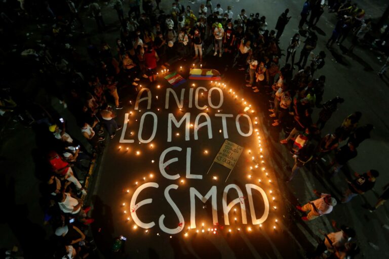 Protestos pela morte do jovem Nicolás Guerrero, em Cali (Colômbia)