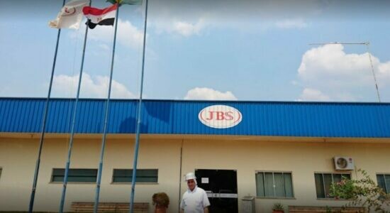 Amônia teria vazado de frigorífico da JBS em Rondônia