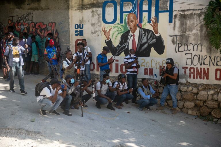 Presidente do Haiti foi morto após ataque a tiros em residência oficial