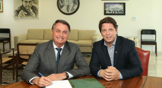 Presidente Jair Bolsonaro e Mario Frias, secretário de Cultura