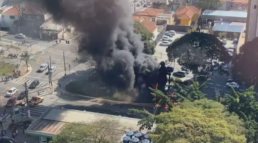 Estátua de Borba Gato foi incendiada em São Paulo