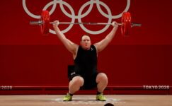 Laurel Hubbard ficou sem medalhas nos Jogos Olímpicos de Tóquio