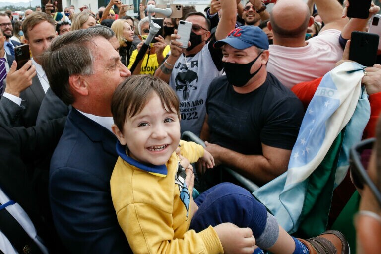 Em encontro com apoiadores, Bolsonaro chama Barroso de 'filho da p***'