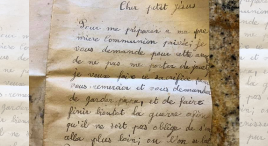 Carta de menino de 7 anos para Jesus, escrita na 2ª Guerra Mundial, é encontrada na França