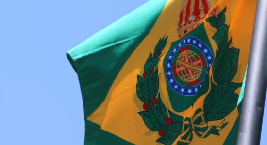 Bandeira do Brasil Império foi hasteada no Tribunal de Justiça do Mato Grosso do Sul