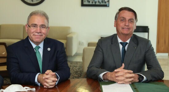 Ministro da Saúde, Marcelo Queiroga, ao lado do presidente Jair Bolsonaro