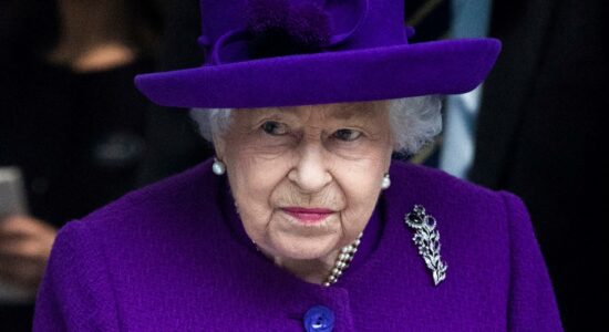Família Real anuncia a morte de rainha Elizabeth II, aos 96 anos