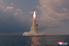 Coreia do Norte confirma teste com míssil, e ONU faz reunião