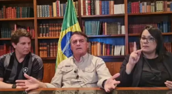 Mario Frias participou de live ao lado do presidente Jair Bolsonaro