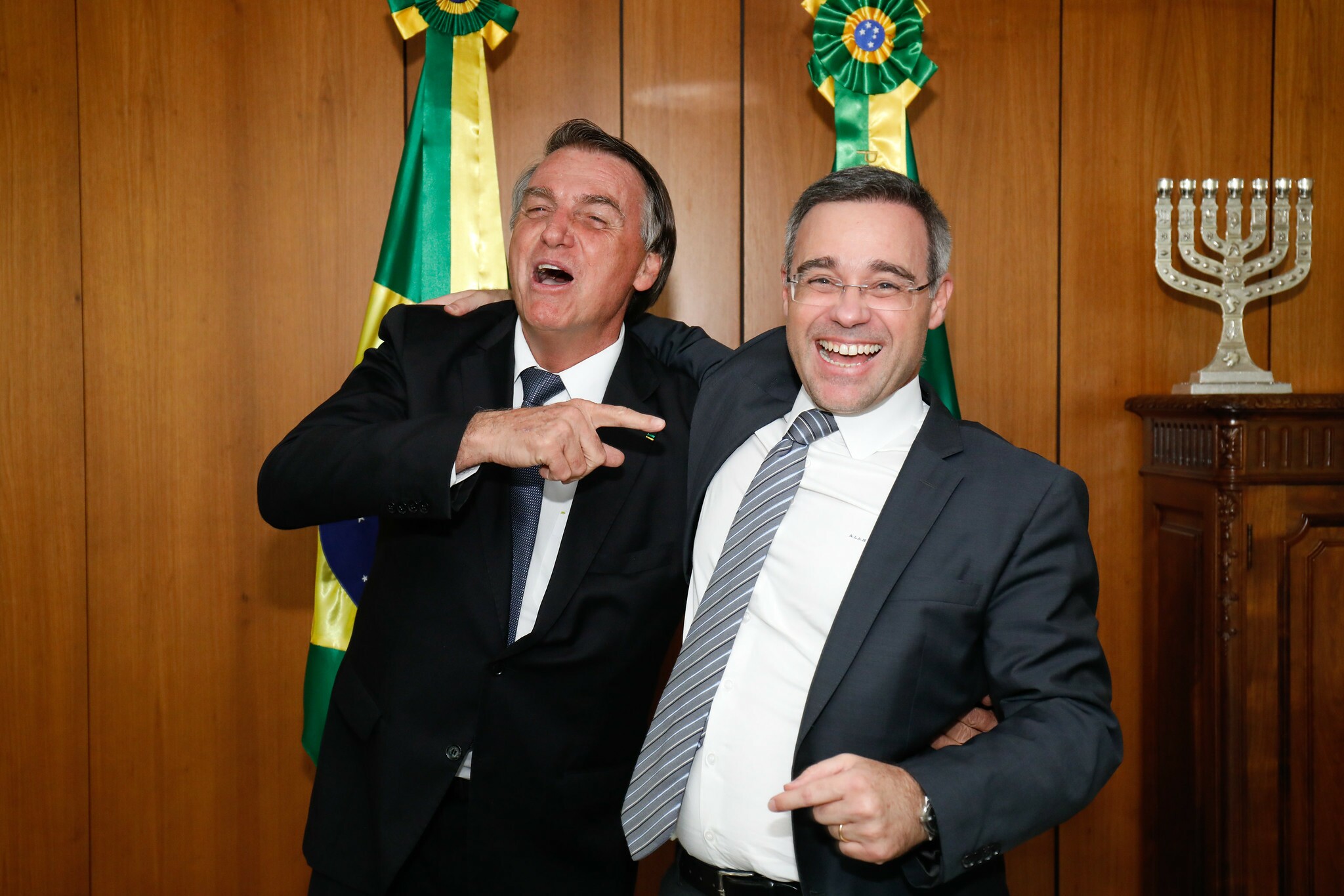 Bolsonaro e André Mendonça