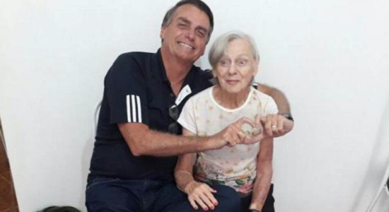 Mãe de Jair Bolsonaro