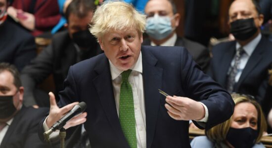 Covid-19: Boris Johnson anuncia fim de restrições na Inglaterra