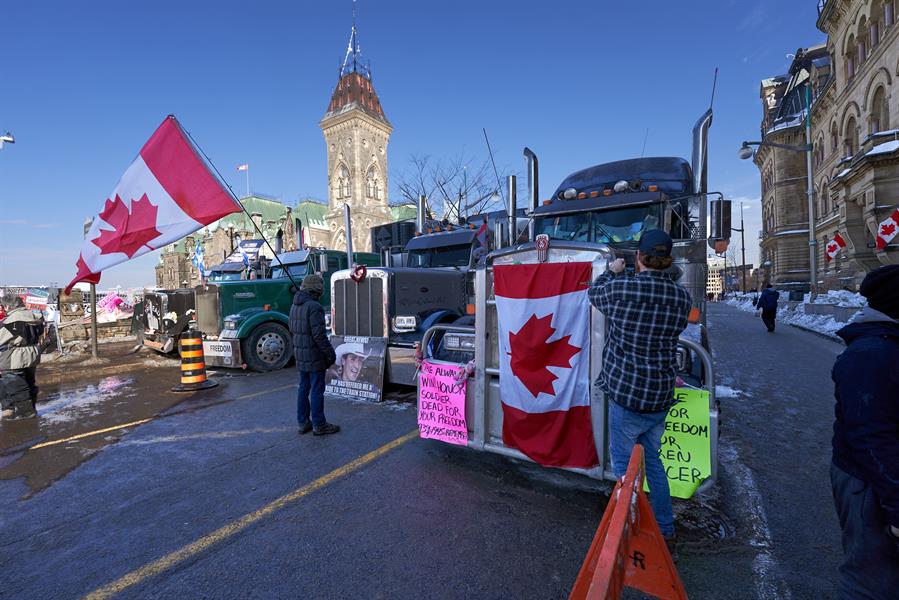Manifestação no Canadá