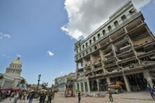 China doa US$ 100 mil a Cuba para reforma de hotel destruído por explosão
