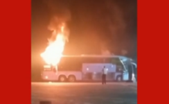 Passageiro fuma em banheiro e causa incêndio em ônibus