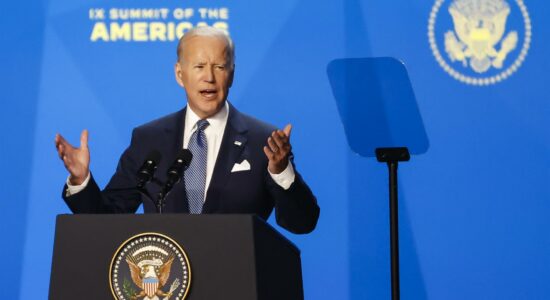 Joe Biden durante a abertura da Cúpula das Américas