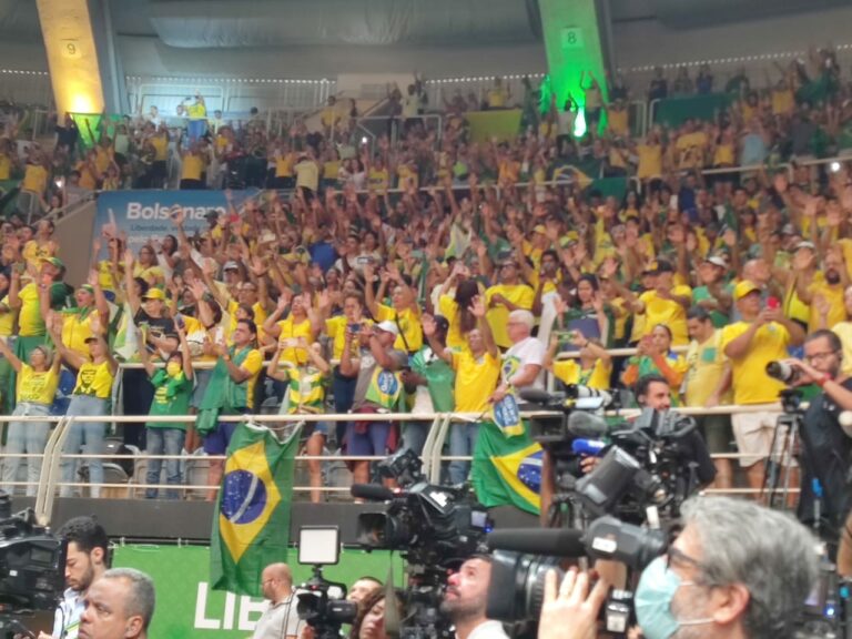 Em convenção no Rio, PL oficializa candidatura de Bolsonaro