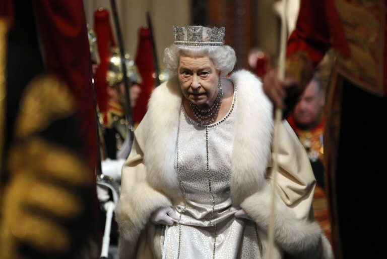 Família Real anuncia a morte de rainha Elizabeth II, aos 96 anos