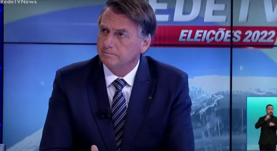 Presidente Jair Bolsonaro concedeu entrevista à RedeTV