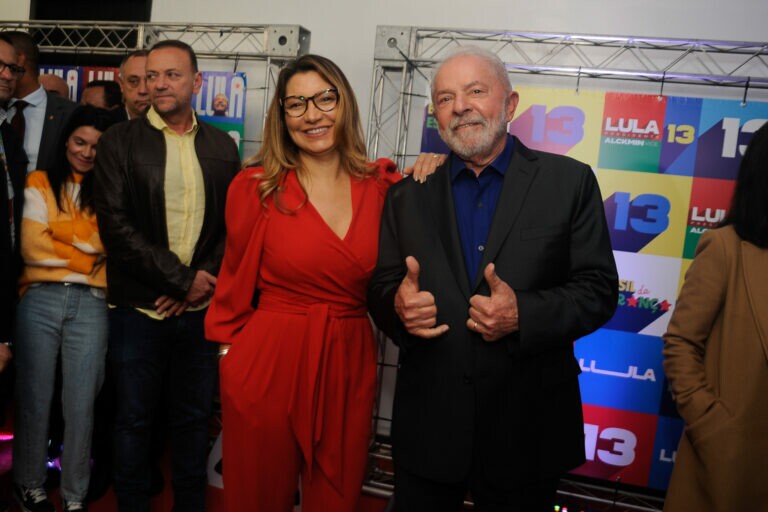 Evento de Lula teve artistas críticos ao presidente Bolsonaro