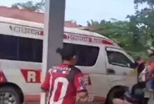 Ambulância atende ocorrido em creche na Tailândia