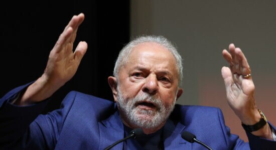 Brazilian President-elect Luiz Inacio Lula da Silva visits Portugal
