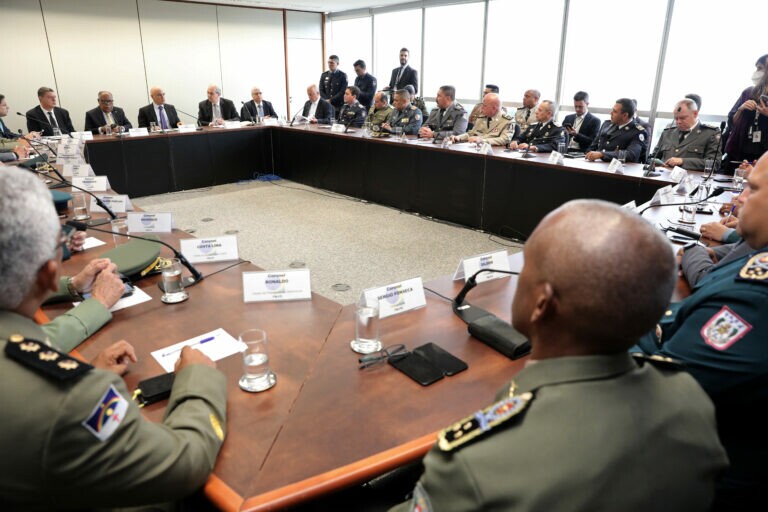 Reunião com os Comandantes Gerais das Polícias Militares dos Estados 