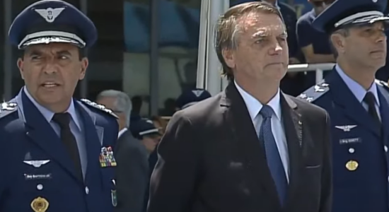 Bolsonaro em ato militar