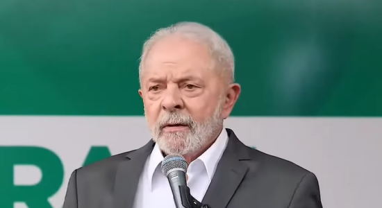 Lula durante coletiva nesta sexta-feira
